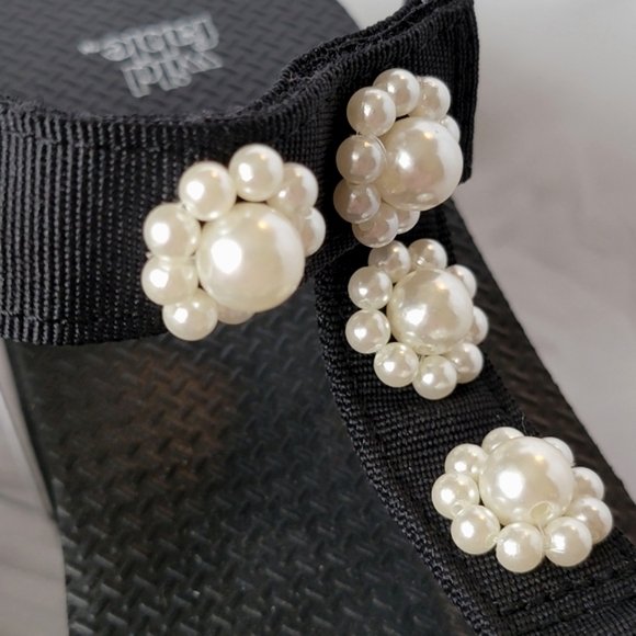 Wild Fable Jolene Platform Sandals Faux Pearl Flower Straps - Picture 9 of 10
